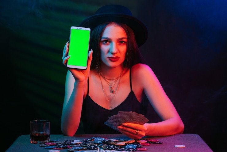 Dealer profesional di studio Colok Macau dota777 dengan kamera HD